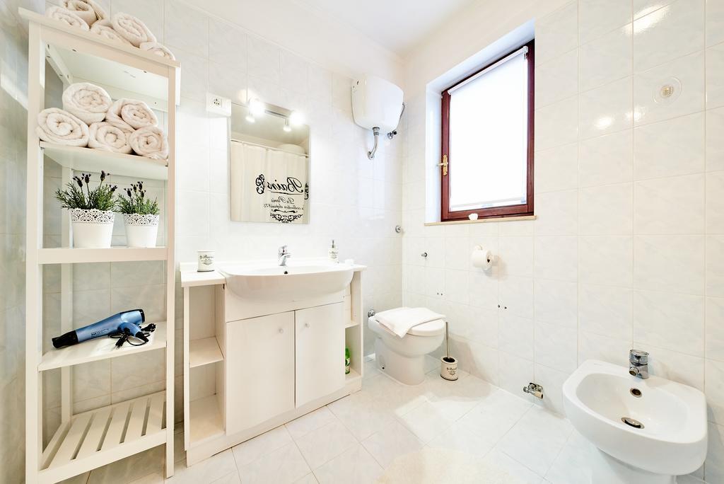 Apartment Bella ウマグ エクステリア 写真